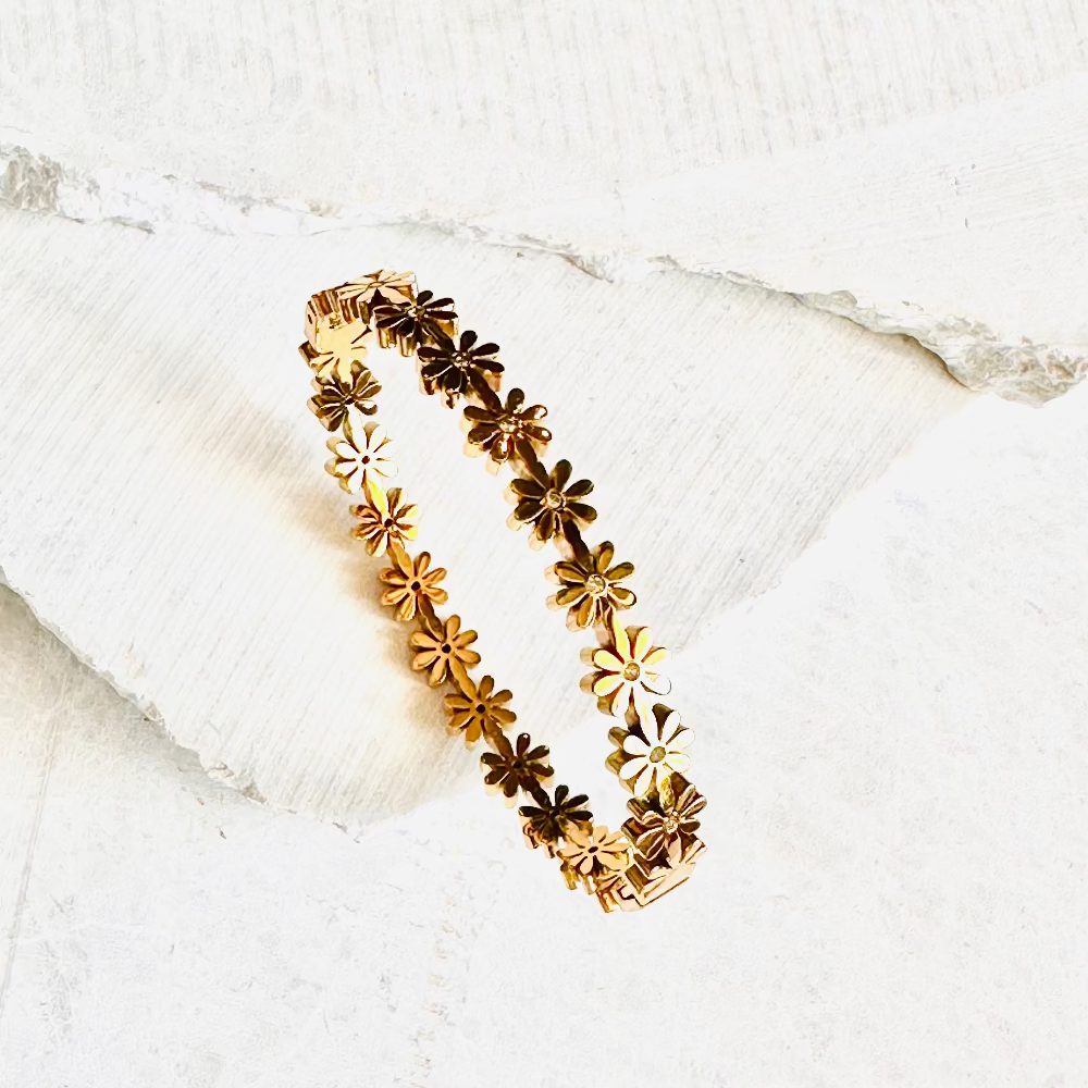 Daisy Bloom Bangle