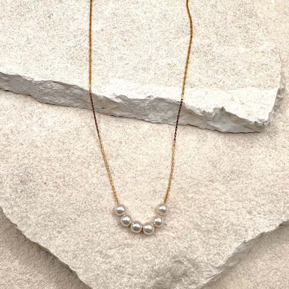 Pearl Whisper Necklace