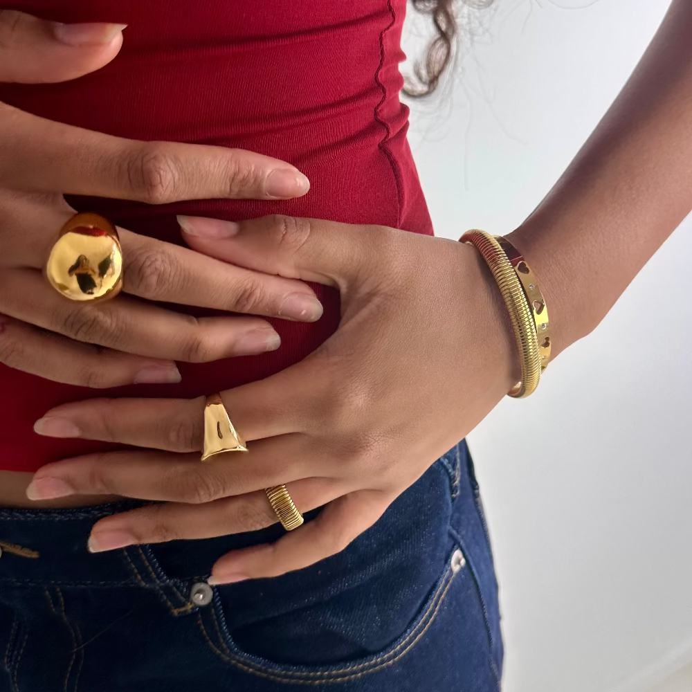 Bobbi Ring