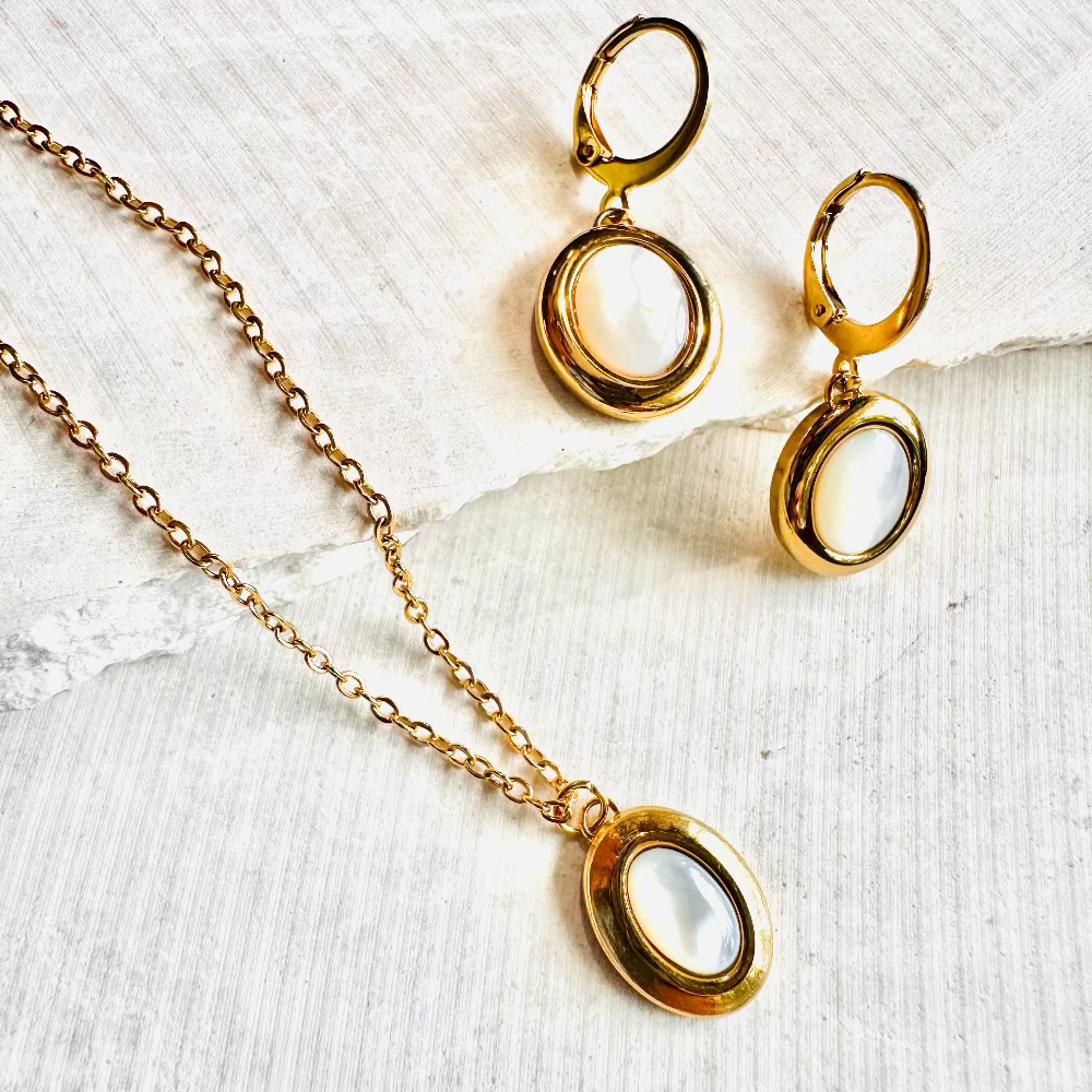 Jacqui Earrings and Necklace Set